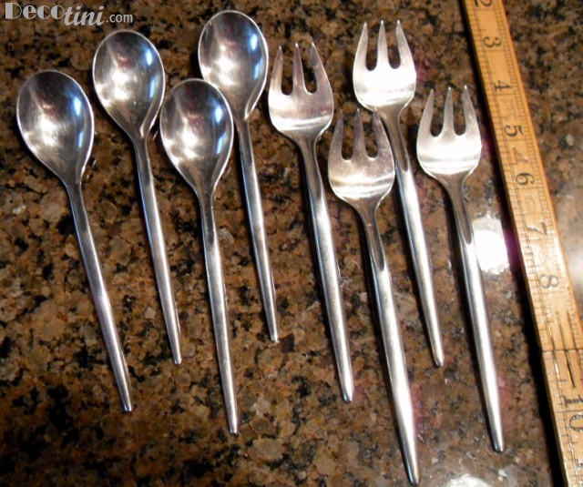 4 forks